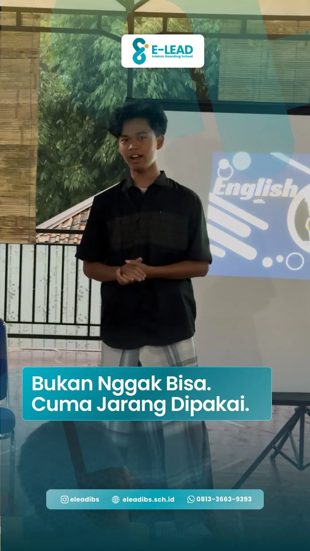 English Program day at ELead.

Belajar bukan cuma di kelas.
Ngobrol, diskusi, bercanda—semua pakai English.

Salah nggak apa-apa.
Yang penting berani ngomong.

Pelan-pelan dibiasakan,
biar English jadi lingkungan, bukan pelajaran.

BarakaAllahufiikum ✨